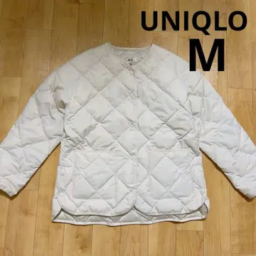 새상품급 유니클로 UNIQLO 퍼프 테크 릴랙스 자켓 M 사이즈 화이트