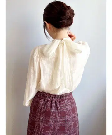 RESEXXY 스탠드 카라 백리본 블라우스