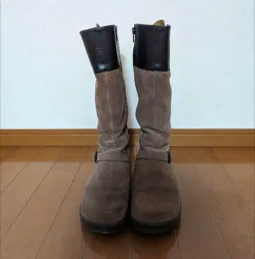 BIRKENSTOCK (버켄스탁) 부츠