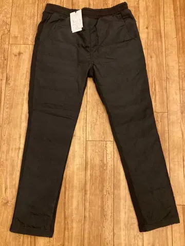 L 사이즈 블랙 다운 팬츠