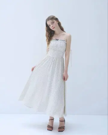 완판템 YILON FRENCH DOT OP 시착만 한 상품