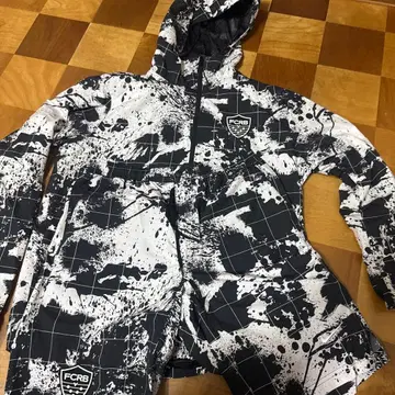 FCRB 나일론 자켓 L 사이즈