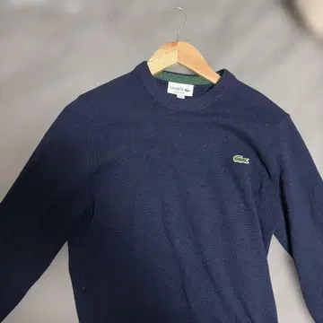 LACOSTE 네이비 크루넥 스웨터
