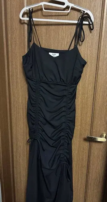 쥬에티 원피스 허리 ZIP 롱 원피스