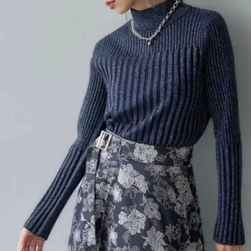 HARE 라메 랜덤 리브 니트