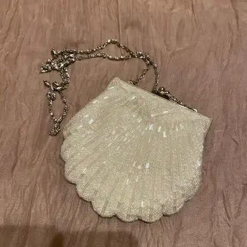 shell shoulder bag white vintage