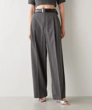 Whim Gazette (위무 가제트) 울 턱 팬츠