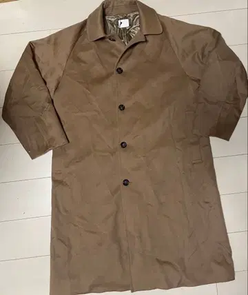 브라운 스텐카라 코트