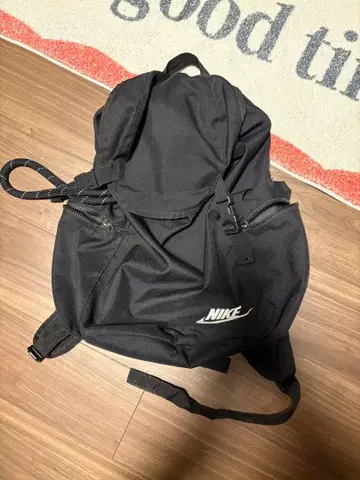 NIKE 블랙 백팩 72