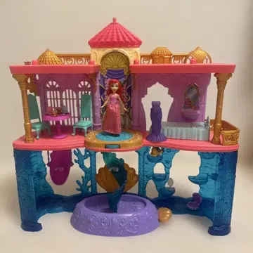 아리엘 인형의 집 성 디자인