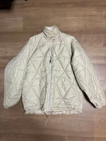 아이보리 퀼팅 다운 자켓 리버서블