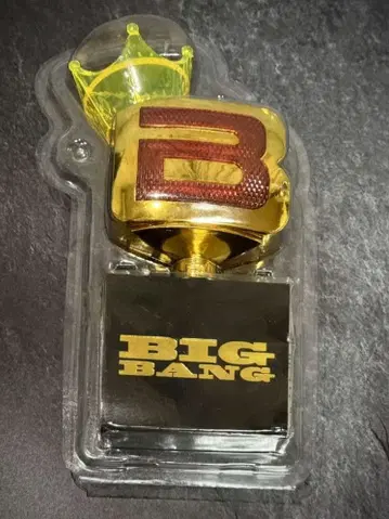 BIGBANG 10주년 공식 응원봉 골드