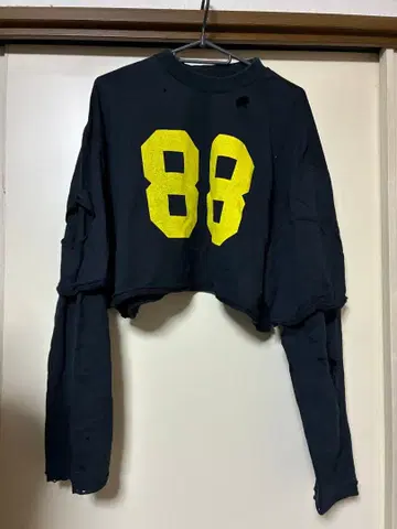 Jieda 지에다 DAMAGE NUMBER LAYERED L/S