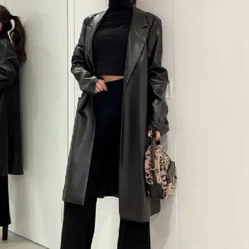 GYDA 인조 가죽 롱 체스터 코트 블랙