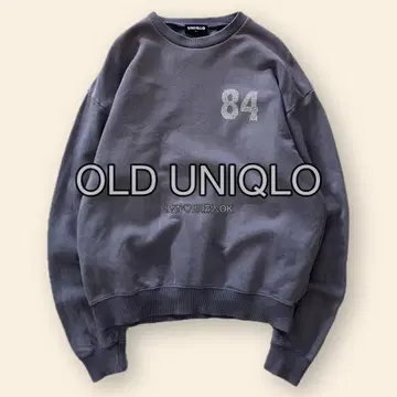 레어 90s 짧은 기장 네이비 택 UNIQLO 페이드 맨투맨 빈티지