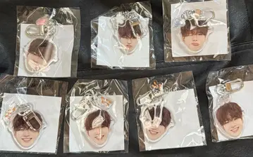 TREASURE 얼굴 아크릴 키링 재혁 희로애락