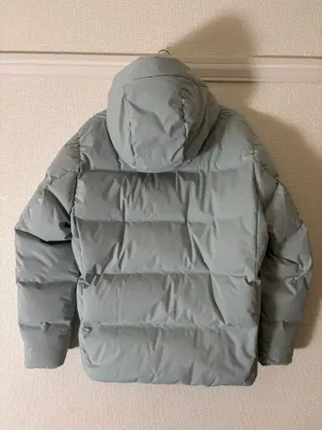 UNIQLO 심리스 다운 파카