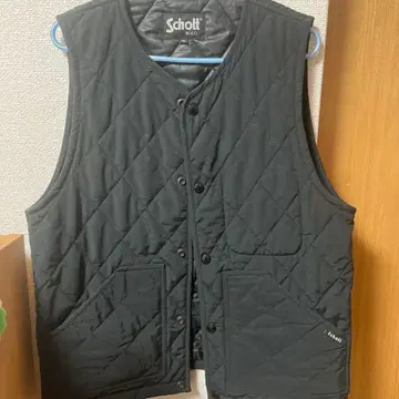 Schott 블랙 퀼팅 베스트