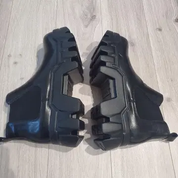 [ 새상품 미사용 ] 불도저 부츠 블랙 통굽 26cm