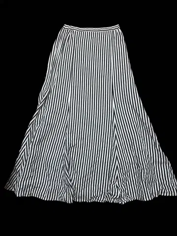 화이트 블랙 스트라이프 롱 스커트 F 사이즈 라운지 드레스
