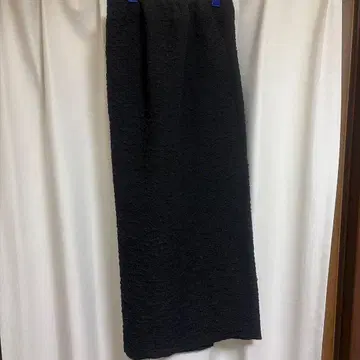 블랙 타이트 스커트