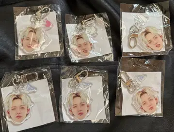 TREASURE 얼굴 아크릴 키링  희로애락