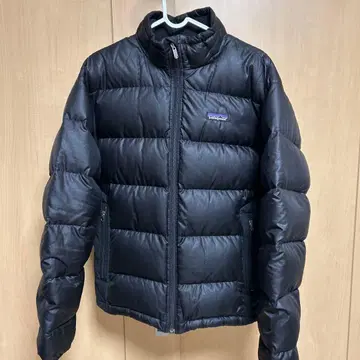 patagonia 블랙 다운 자켓 사이즈 M 상당