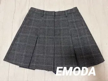 EMODA 플리츠 스커트