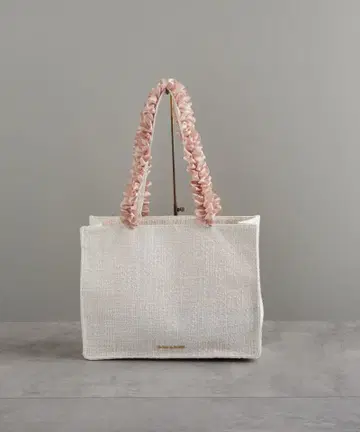 신상 메종 드 플뢰르 트위드 스퀘어 토트백 M