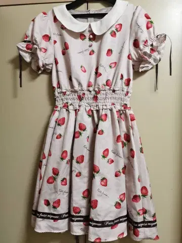 앙크루즈 FancyStrawberry 셔링 OP