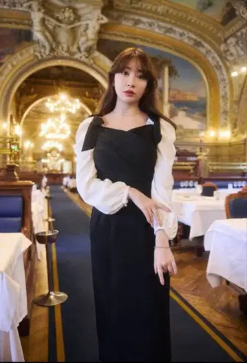 herlipto Faubourg Shoulder Ribbon Dress