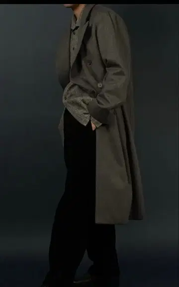 Coherence, Berto, Grey