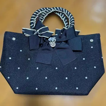 Lecri 네이비 토트백 리본 포함
