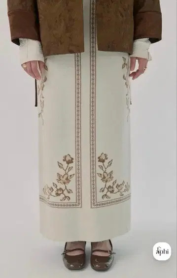 새상품 eaphi 스카프 모티브 니트 스커트 (2 사이즈)