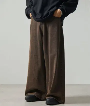 와이드 플레어 실루엣 데님 팬츠