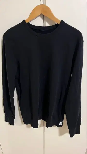 REIGNING CHAMP 블랙 맨투맨 L