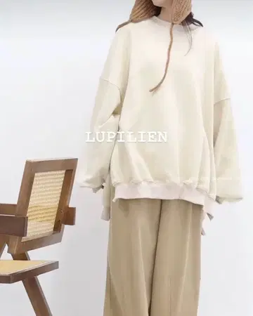 LUPILIEN 속기모 두툼한 맨투맨 코쿤 볼륨 풀오버 루피리안