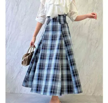 비트 코르셋 볼륨 스커트 다즐린