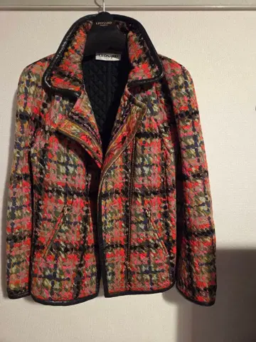 레오나르 수입 체크 무늬 테일러드 자켓 40