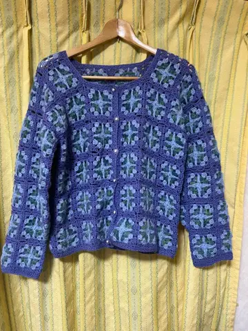 할머니 네모뜨기 긴팔 가디건