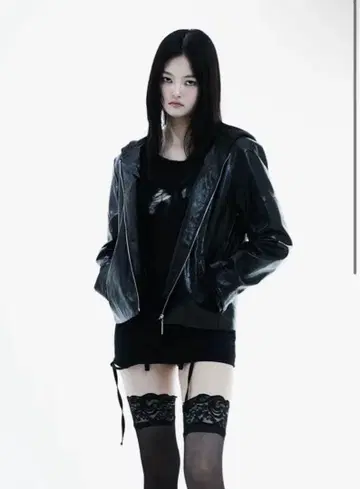 theredthread S leather jacket long