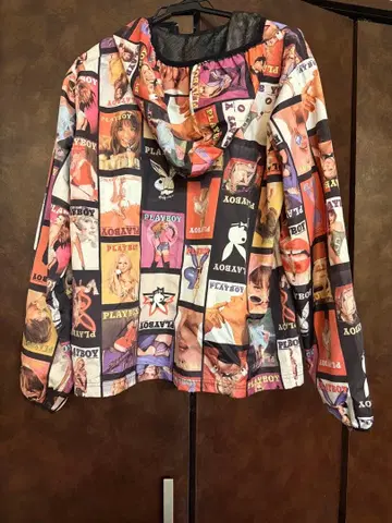 플레이보이 그래픽 나일론 자켓