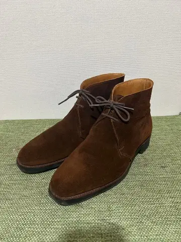 크로켓&존스 브라운 처카 부츠