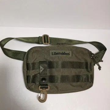 Liberraiders 올리브 그린 숄더백
