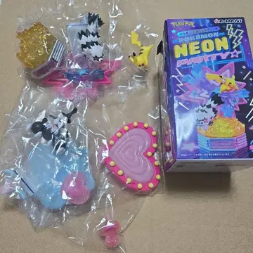 네온 파티 피카츄/지그제구리/고디탱/에몽가