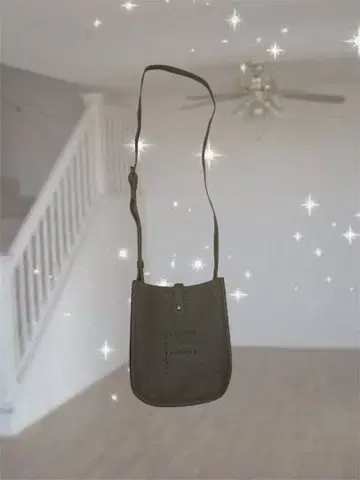 스타 포함 숄더백