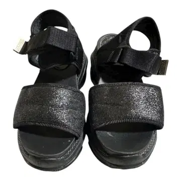 글리터 통굽 스포츠 샌들 블랙 M 사이즈