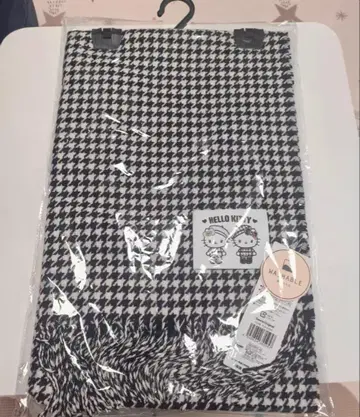 Sanrio 흑백 걸리시 쌍둥이 코디 키티 머플러 스톨