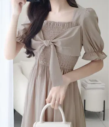 빅 리본 사용 셔링 원피스 (롱 기장)