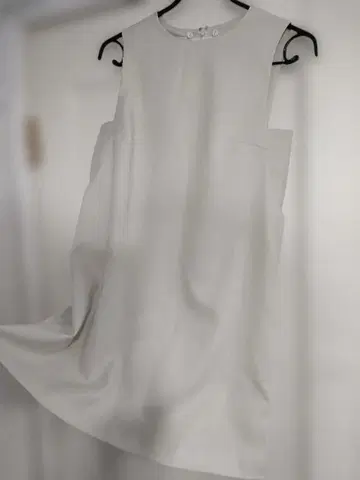 새상품급 SNIDEL 스나이델 슬리브리스 원피스 S 아이보리